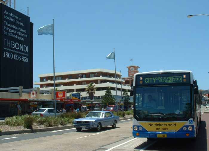 Sydney Buses Volvo B12BLEA Custom CB60 articulated bus 1725